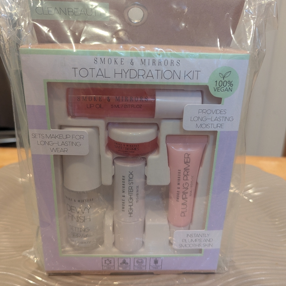 Smoke & Mirrors Total Hydration Kit NIB